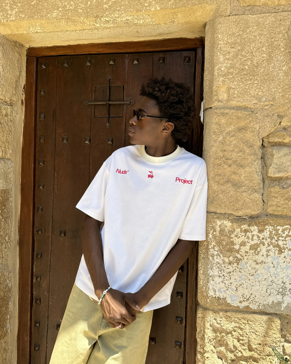 Motto Tee Beige