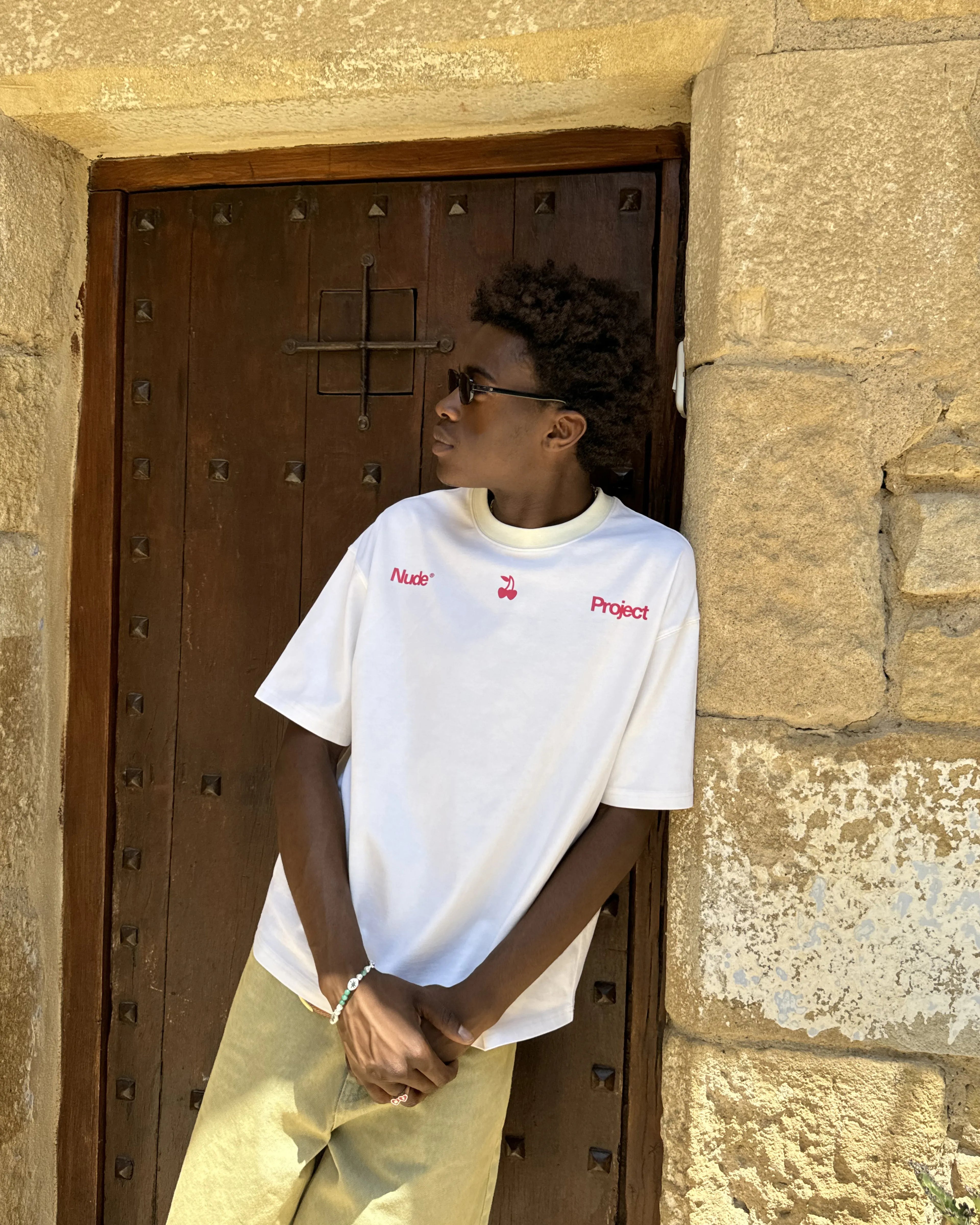 Motto Tee Beige