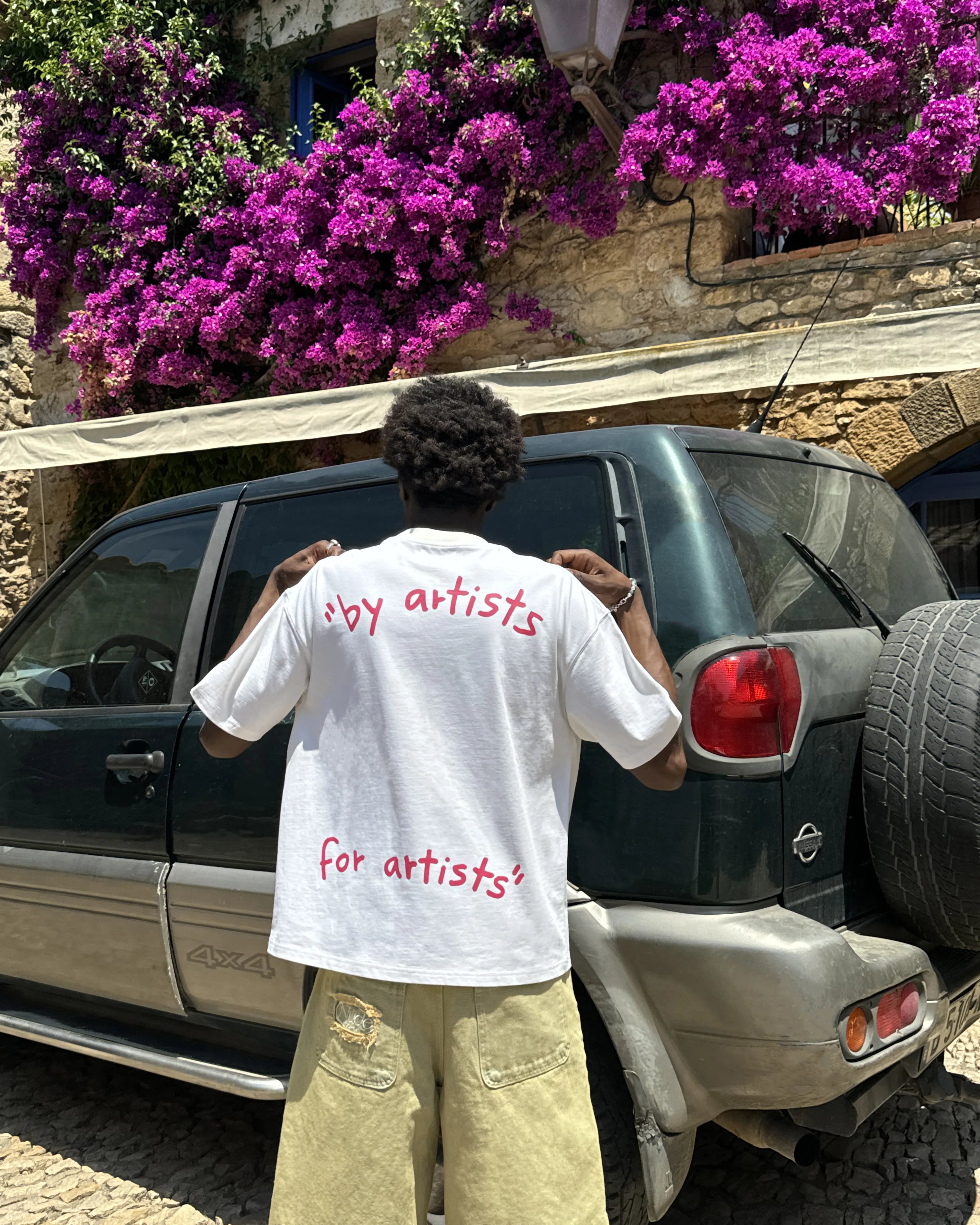 Motto Tee Beige