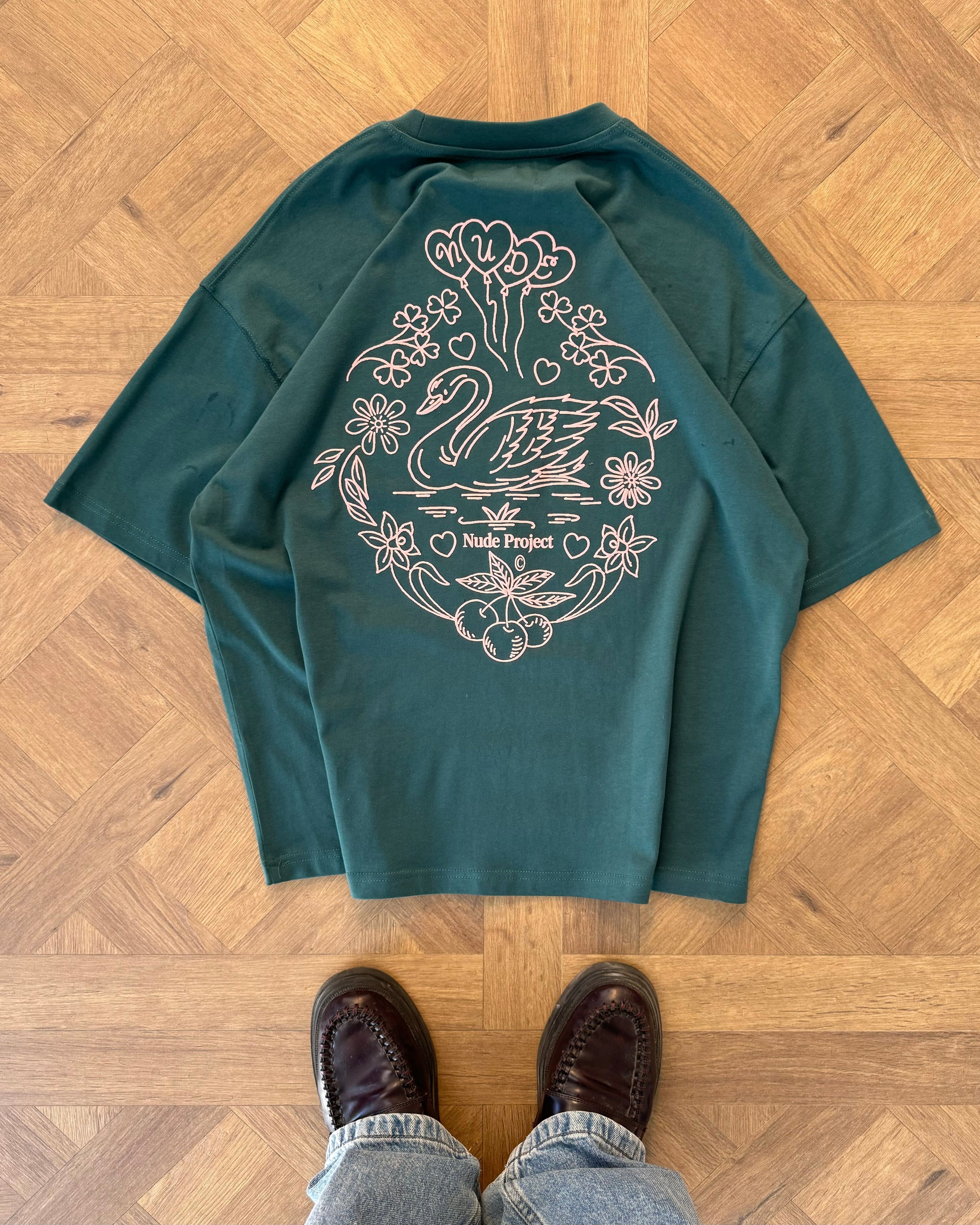 Swan Garden Tee Green Nude Project México Oficial Nude Project Mexico