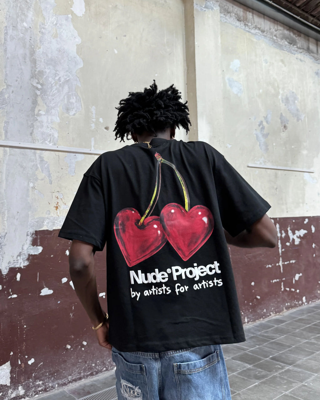 Juicy Cherry Tee Black Nude Project México Oficial Nude Project Mexico