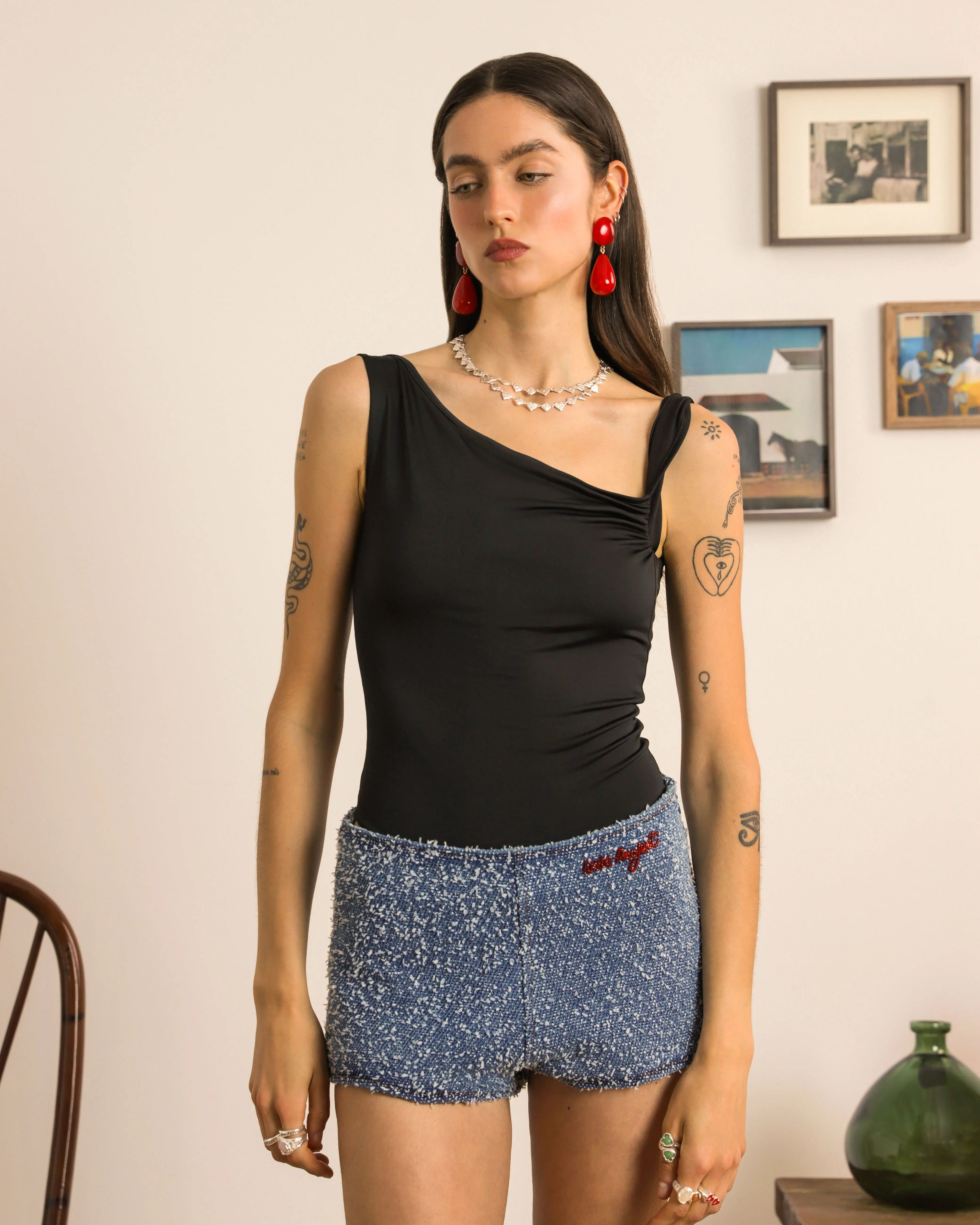 Cherina Body Black