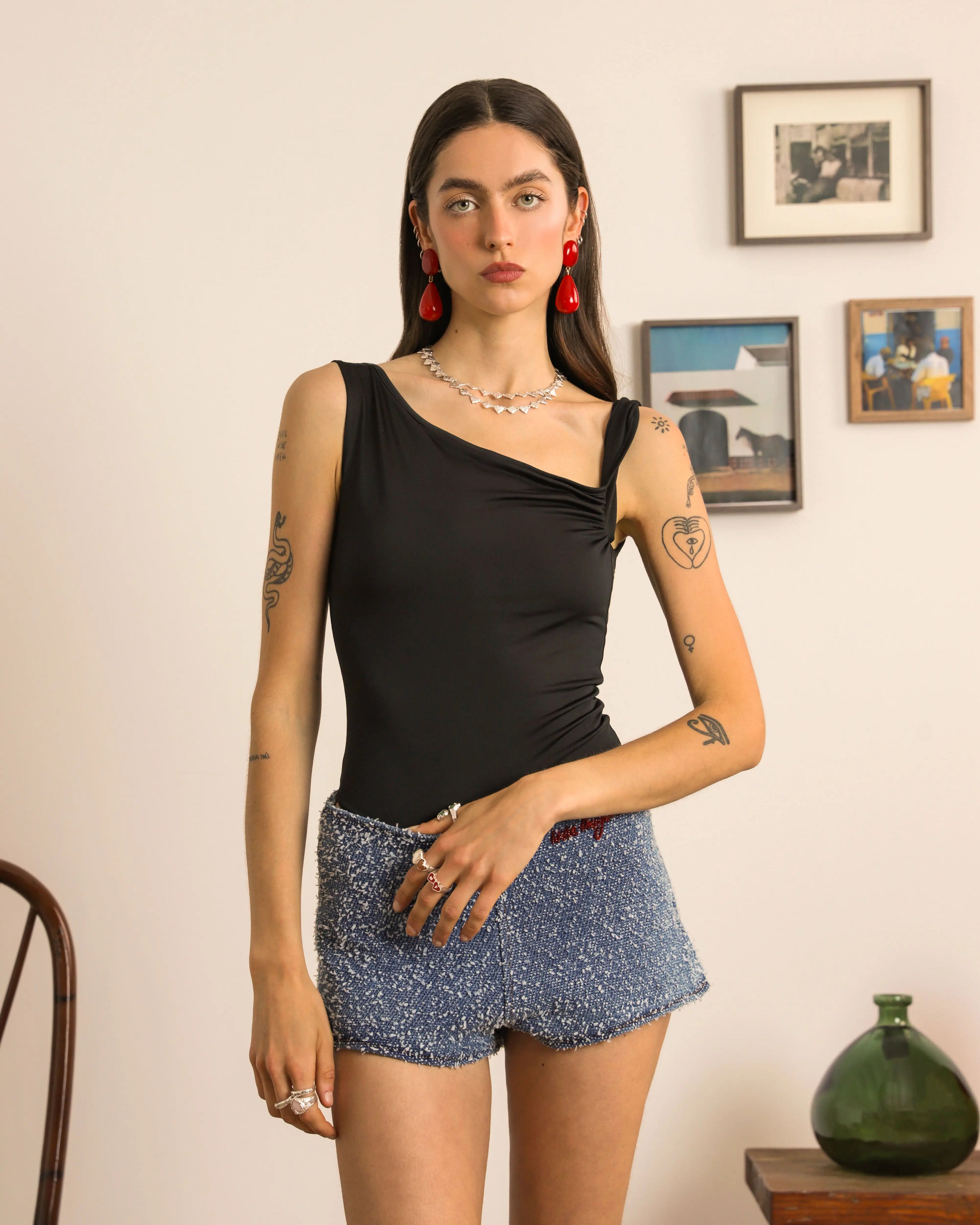 Cherina Body Black